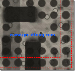 BGA錫球尺寸小于0.4mm，采用降低BGA內(nèi)圍襲球的錫膏量所得到X-Ray，稍微留意一下可以發(fā)現(xiàn)最外圈的錫量(圓的直徑)比其他內(nèi)圍的錫球上的錫量來得多一點點。也就是外圈的黑色圓形直徑比內(nèi)圈的圓形來得大一點點。