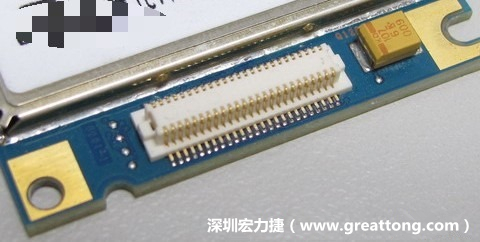 PCBA大講堂：板對板連接器下面裸銅設(shè)計，造成模組功能不良