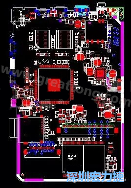 上圖是一個(gè)開發(fā)板的PCB，從布局中可以看出各個(gè)接口電路分離很明確，SDRAM和DDR以及SD卡接口電路等走線不會(huì)造成相互的干擾。-深圳宏力捷