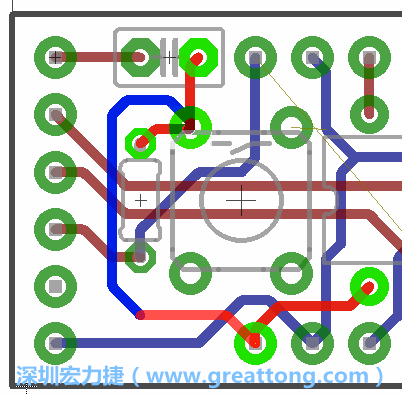 為了要?jiǎng)?chuàng)造一個(gè)電路通道，首先要先點(diǎn)擊重置開關(guān)的連結(jié)點(diǎn)進(jìn)行布線，在電路板的背面繪制線路直到其它線路前的乾淨(jìng)區(qū)域。