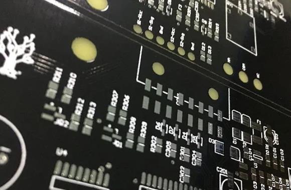 PCB板廠都用哪些油墨？你知道嗎？